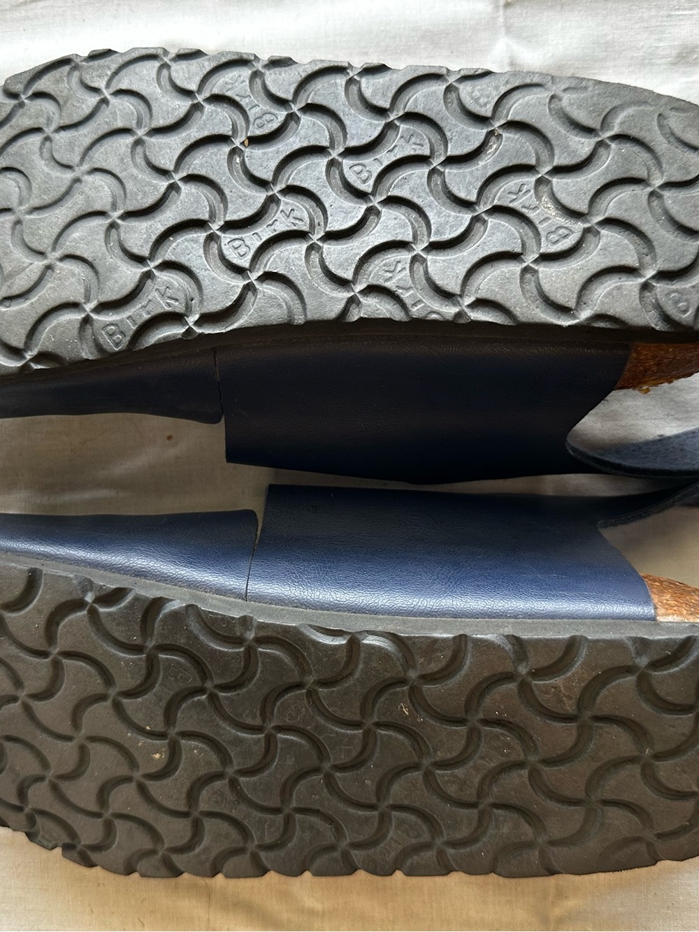 Navy women’s Birkenstocks - Picture 4 of 7